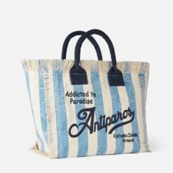 MC2 Saint Barth Vanity Canvas Shoulder Bag With Antiparos Print 11 MC2 Saint Barth Vanity Canvas Shoulder Bag With Antiparos Print -Chic Carry Deals Store antiparos canvas vanity bag 3